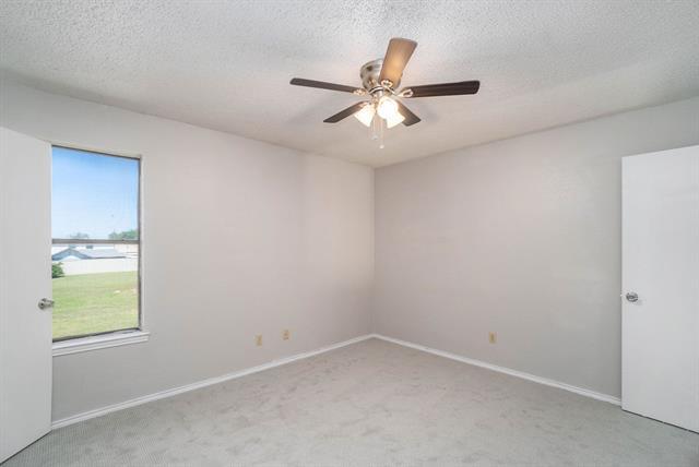 Building Photo - 3301 Aurora St