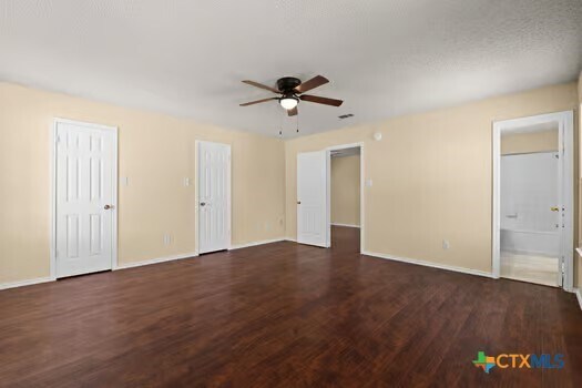 Building Photo - 906 Tanner Rd