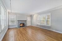 Building Photo - 1606 Laurel Ave