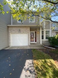 Building Photo - 17617 Horseshoe Ln