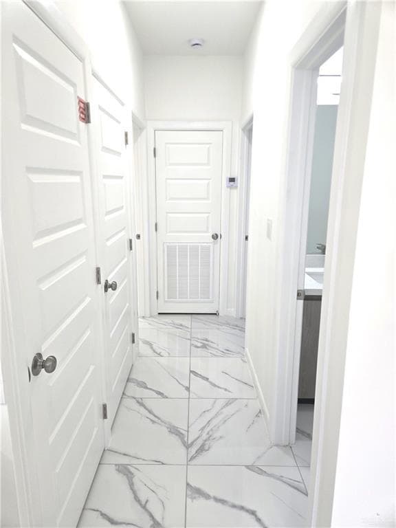 Building Photo - 14 Magdalena St