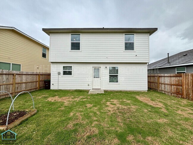 Building Photo - 5022 Jaspillite Ave