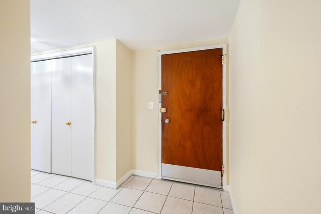 Building Photo - 7505 Democracy Blvd