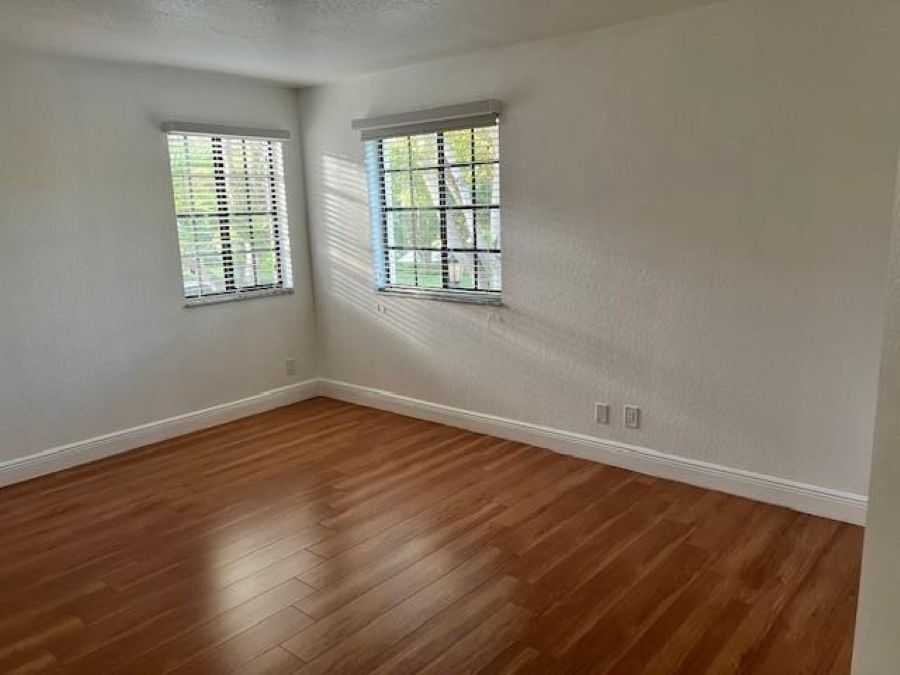 Building Photo - 4150 Forest Dr
