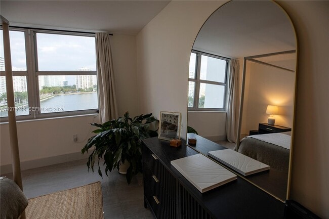 Building Photo - 2750 NE 183rd St