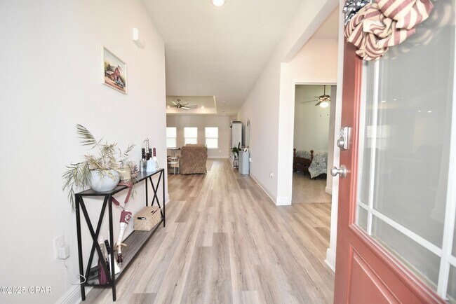Building Photo - 4858 Sweetspire Dr