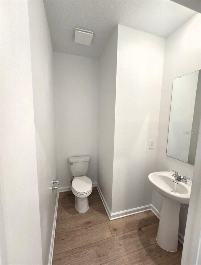 Building Photo - 5191 Loyalty Dr