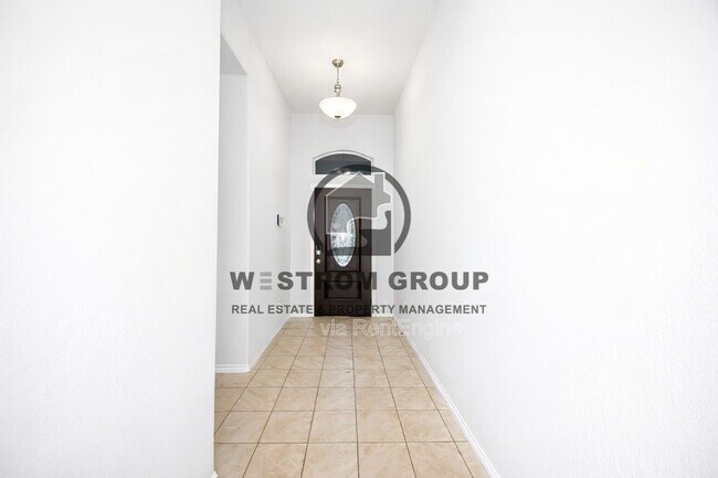 Building Photo - 2632 Gains Mill Dr