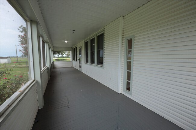 Building Photo - 3289 Co Rd 158