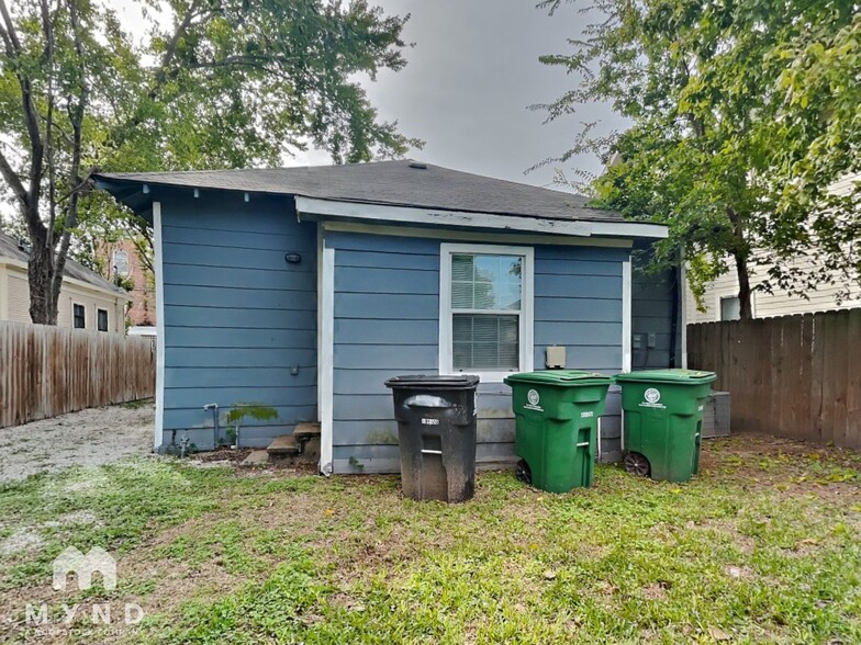 Building Photo - 1606 Ruthven St