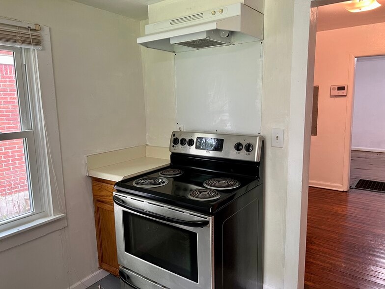 Building Photo - 3570 Allandale Ln