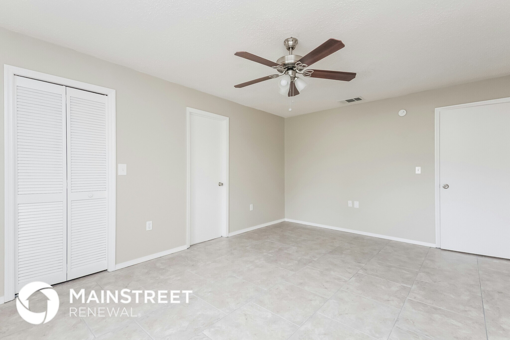 Building Photo - 604 Basingstoke Ct