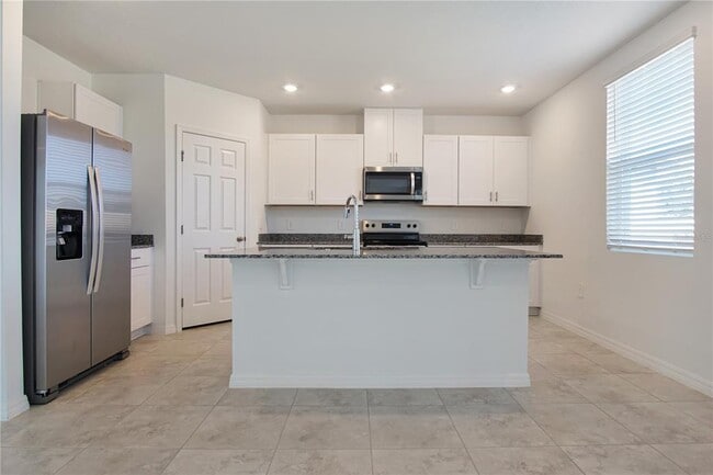 Building Photo - 879 Sand Sea Pl