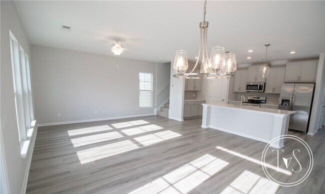Building Photo - 254 Flagler Dr