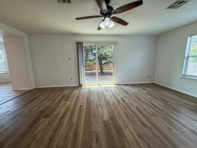Building Photo - 1148 Apollo Cir