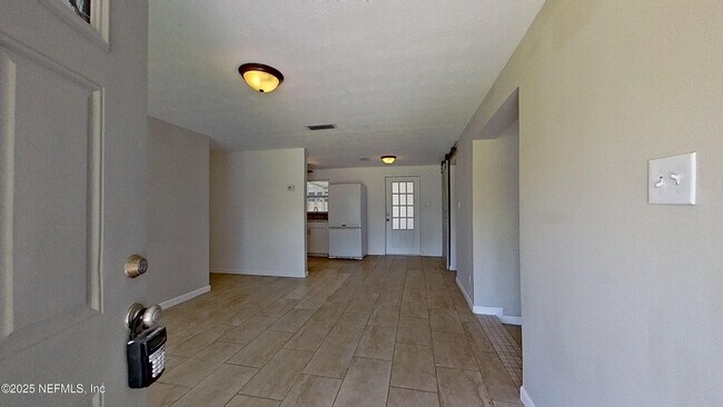 Building Photo - 399 Toccoa Rd