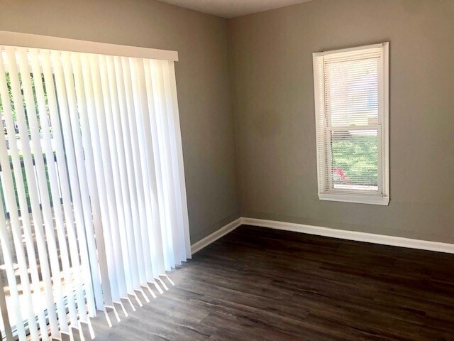 Building Photo - 4355 Norwaldo Ave