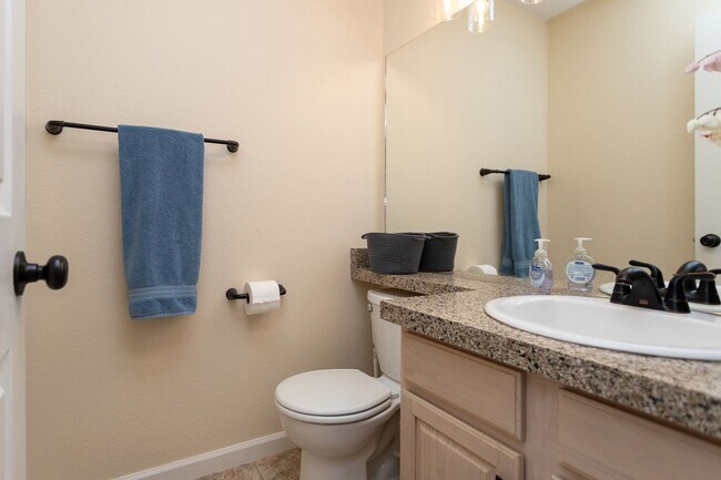 Building Photo - Charming 4-Bedroom Home in Prime Location!!!