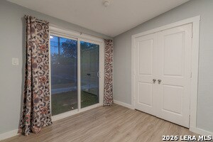 Building Photo - 210 Greenhaven Dr