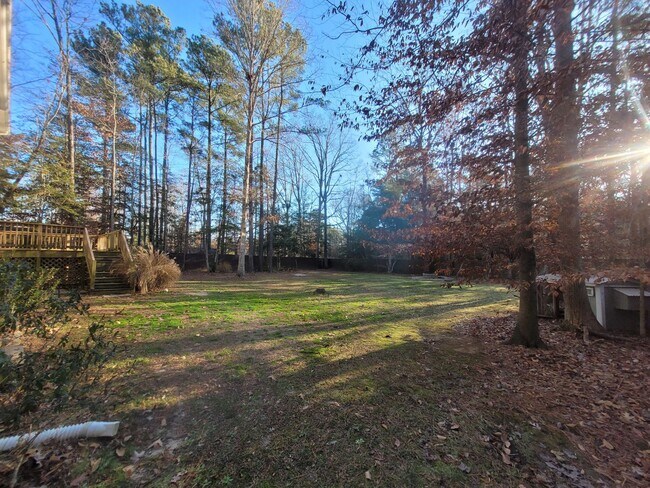 Building Photo - 8351 Thomas Jefferson Way
