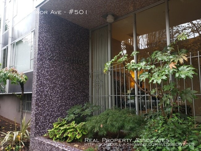 Building Photo - 1221 Minor Ave