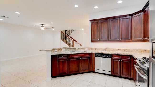 Building Photo - 3055 NW 126th Ave