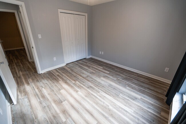 Building Photo - 1764 Folkstone Rd