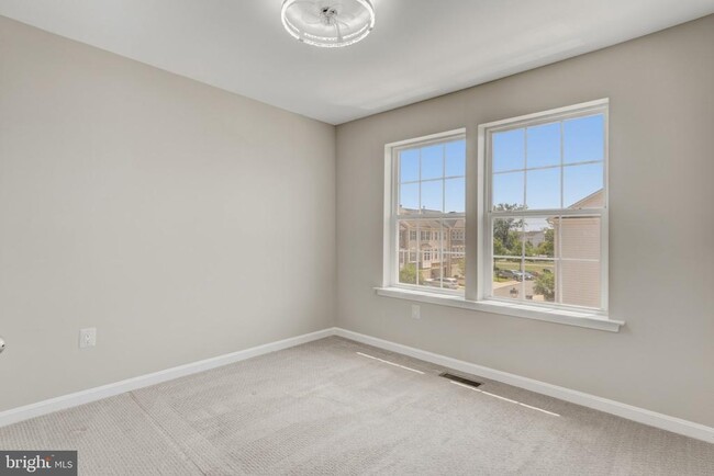 Building Photo - 24837 Mason Dale Terrace
