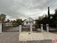 Building Photo - 6520 Valmont St