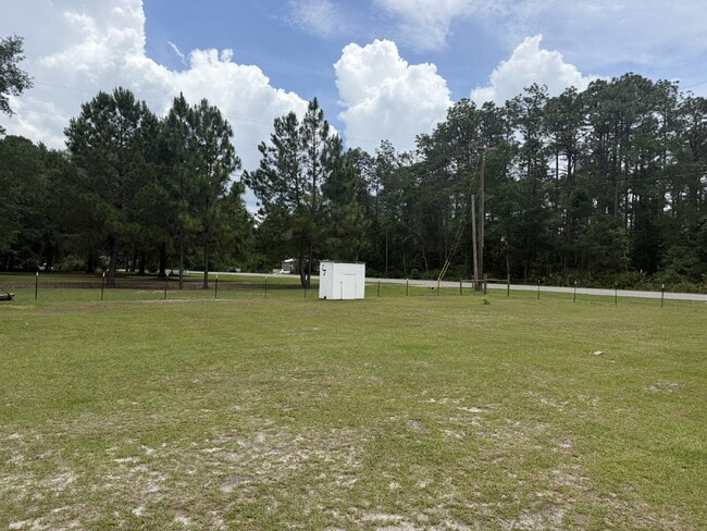 Building Photo - 169 Cowboy Rd