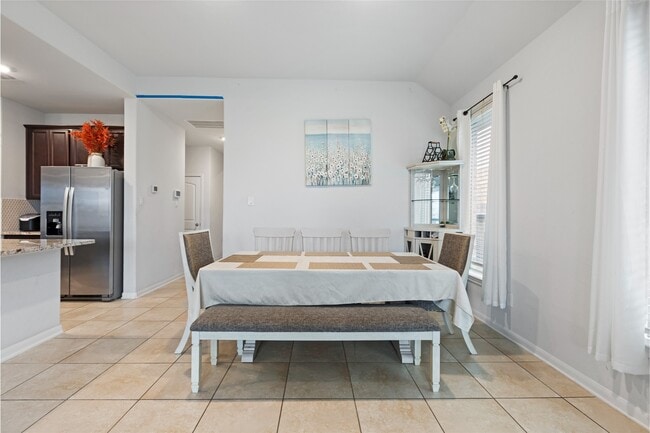 Building Photo - 24014 Silver Sunset Ln