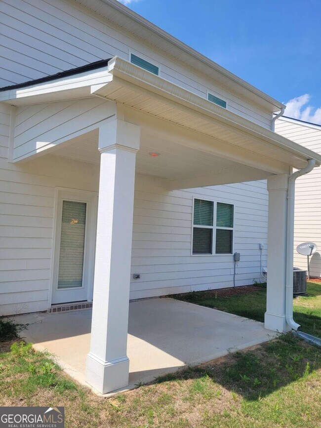 Building Photo - 2021 Vidalia Ct