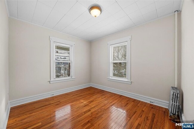 Building Photo - 287 Hornblower Ave