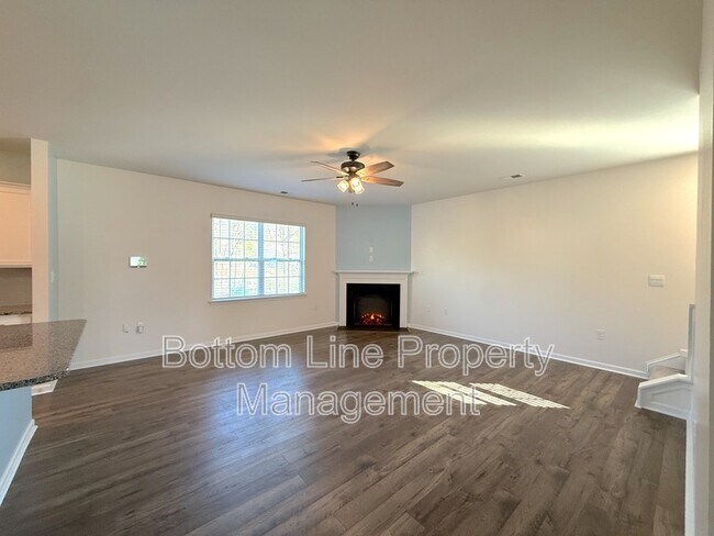 Building Photo - 347 Carolina Hemlock Dr