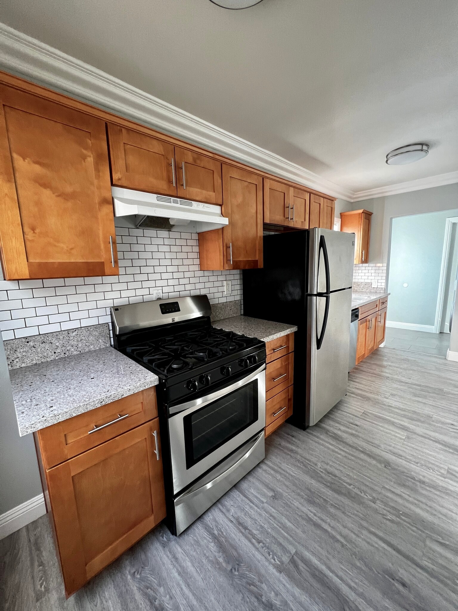 Appliances included - 378 S Vancouver Ave