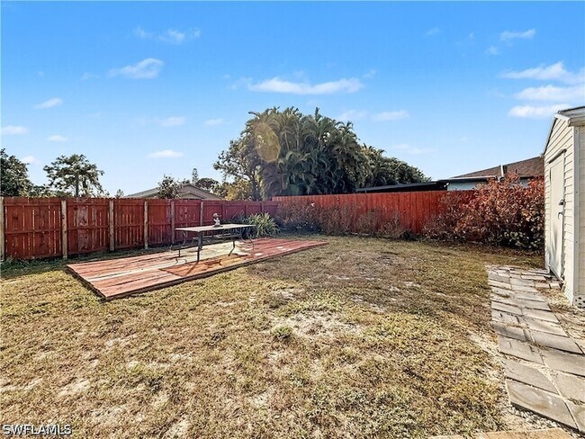 Building Photo - 7658 Laurel Valley Rd