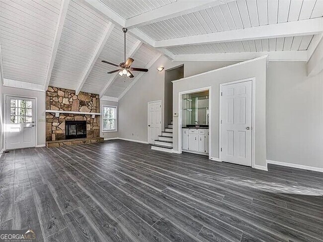 Building Photo - 1400 Boxwood Dr NW