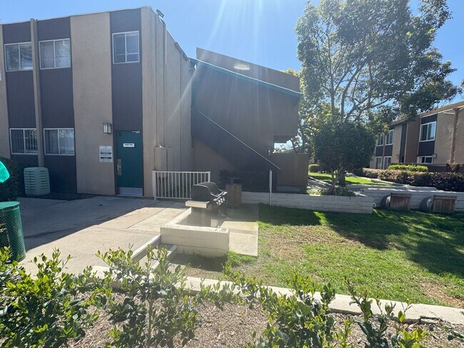 Building Photo - ***Move In Special** Allure Condo in Serra Mesa 2 Bedroom