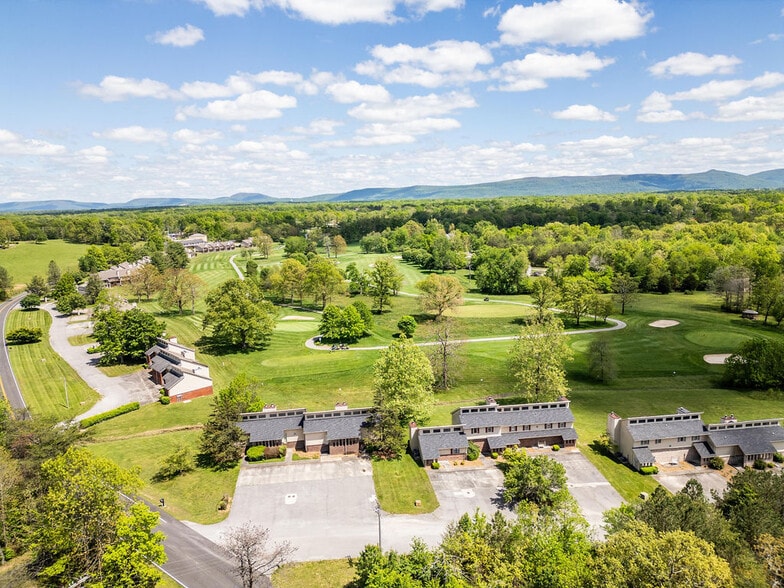 Primary Photo - Hiawatha East