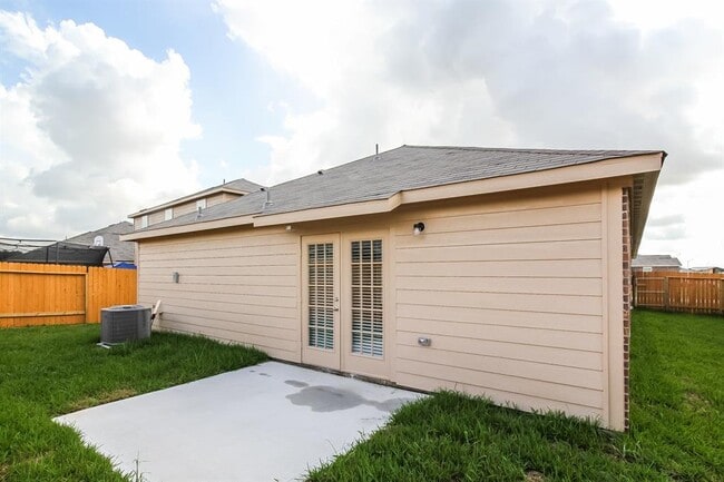 Building Photo - 9506 Olive Stone Dr