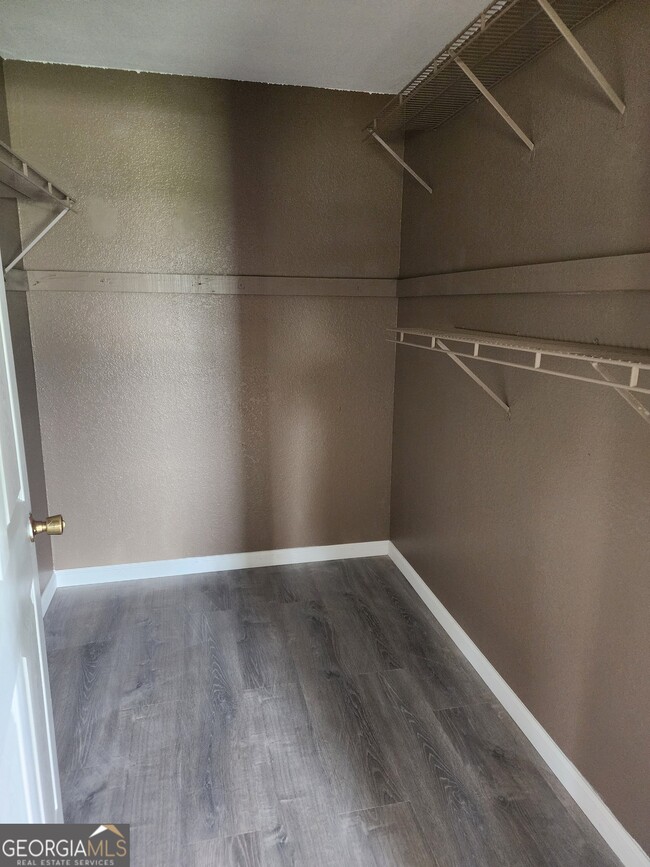 Building Photo - 2600 Whippoorwill Trail