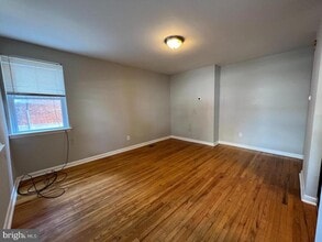 Building Photo - 539 N 33rd St