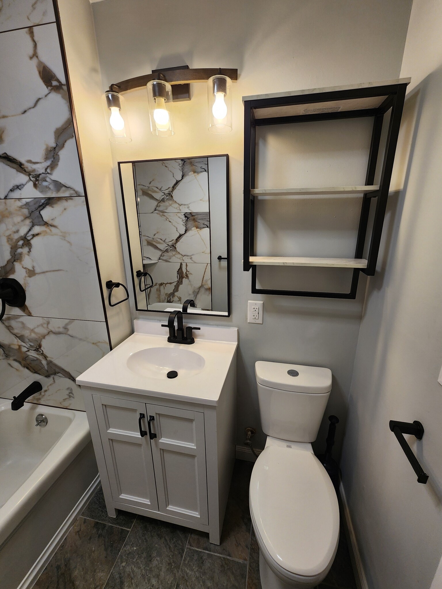 Building Photo - 260 Tennyson Ave