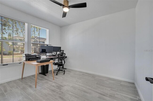 Building Photo - 6494 Rover Wy