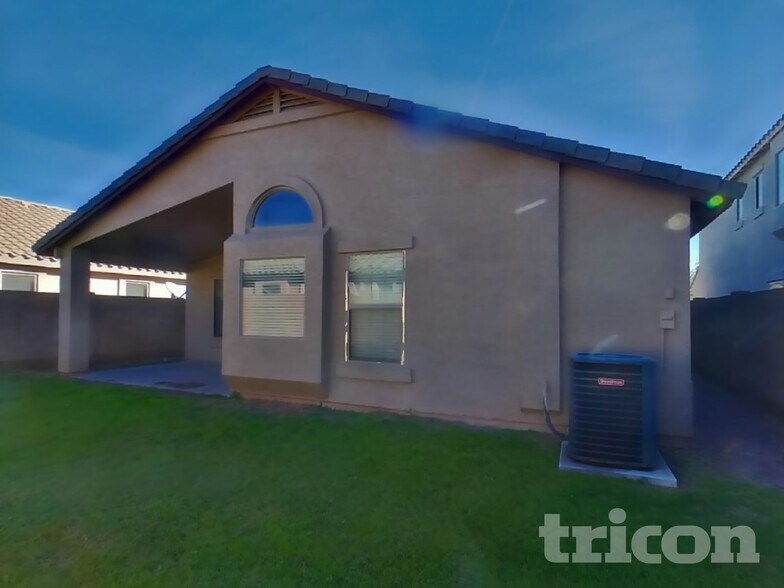 Building Photo - 4012 S 56th Ave