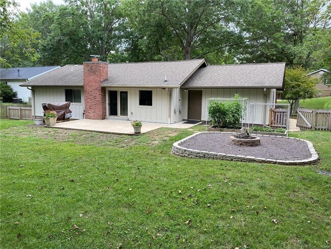 Building Photo - 762 La Feil Dr