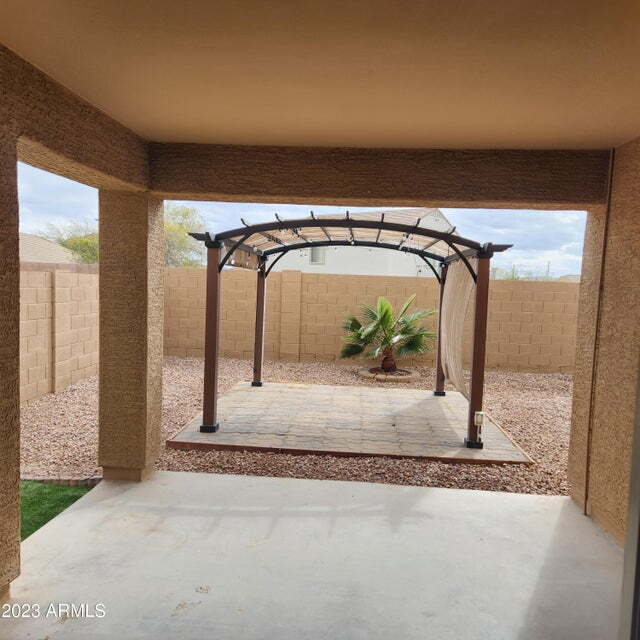 Building Photo - 23877 W Wayland Dr