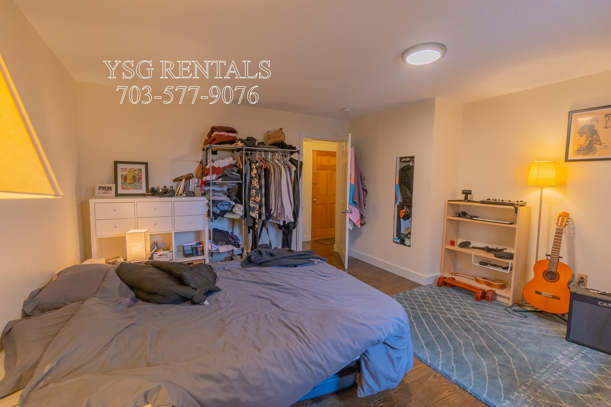 Building Photo - 260 Columbia St