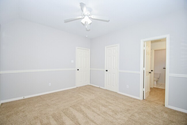 Building Photo - 22402 Caroline Chase Ct