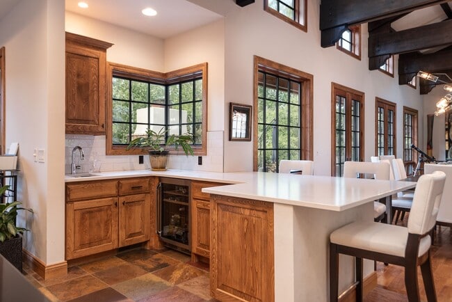 Building Photo - Stunning Furnished Estate in Pronghorn